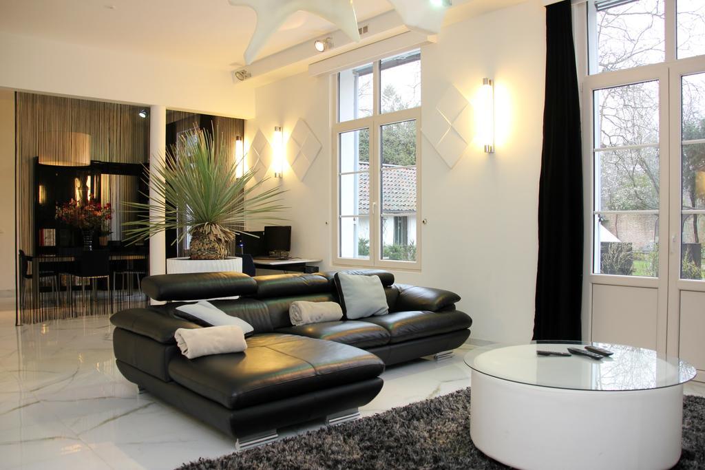 Luxury Apartments Arendshof Antwerp Exterior photo